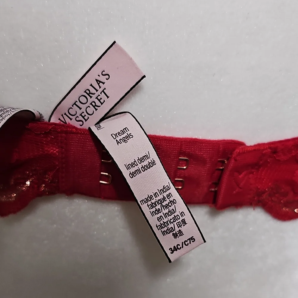 Victoria's Secret Crimson Lace Underwire Bra - Picture 7 of 8
